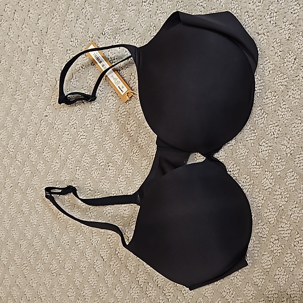 Skims Ultimate Bra 36C NWT